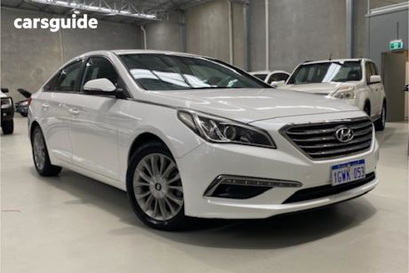 White 2017 Hyundai Sonata Sedan Active