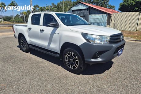 White 2015 Toyota Hilux Dual Cab Utility Workmate (4X4)