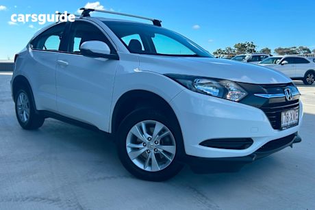 White 2017 Honda HR-V SUV VTI F