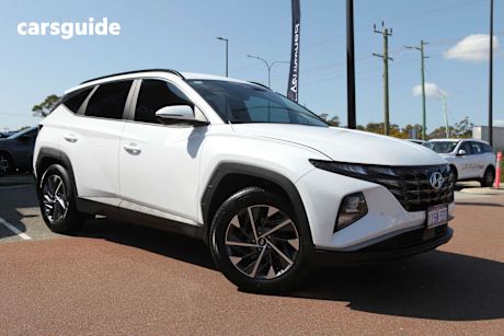 White 2023 Hyundai Tucson Wagon Elite (Fwd)