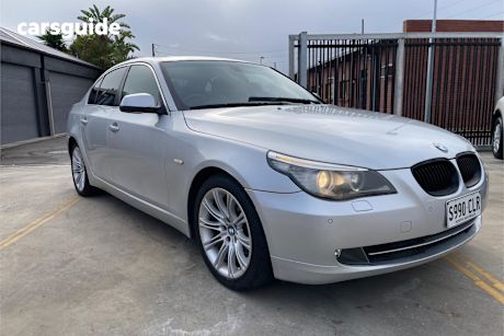Silver 2009 BMW 525I Sedan