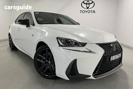 White 2020 Lexus IS300 Sedan F Sport Black Line Edition +Ep