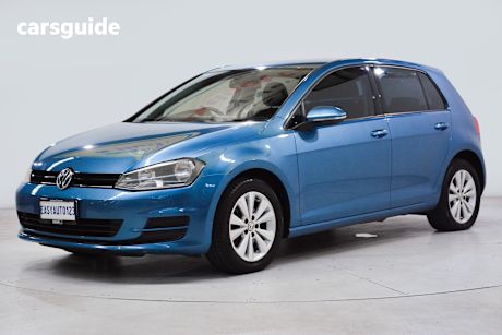 Blue 2013 Volkswagen Golf Hatchback 90 Tsi Comfortline