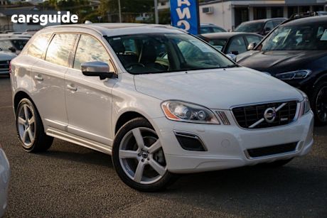 White 2012 Volvo XC60 Wagon T6 R-Design