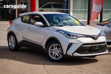 White 2023 Toyota C-HR Wagon Gxl (2Wd)
