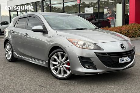 Silver 2010 Mazda Mazda3 Hatch MAXX SPORT F