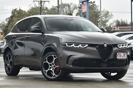 Grey 2023 Alfa Romeo Tonale Wagon Veloce Phev Q4