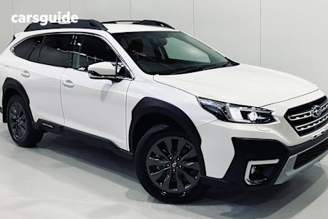 White 2024 Subaru Outback SUV AWD 4WD