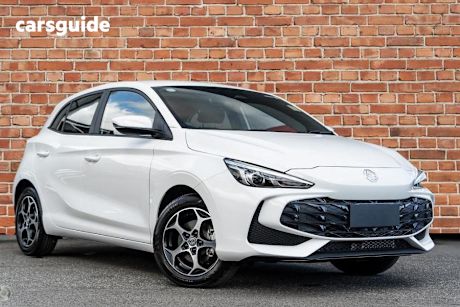 White 2025 MG MG3 Hatchback Excite