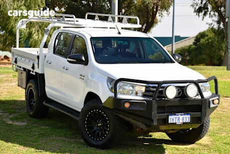 White 2016 Toyota Hilux Dual Cab Chassis Sr (4X4)