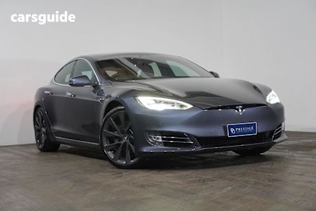 Grey 2018 Tesla Model S Hatchback 100D