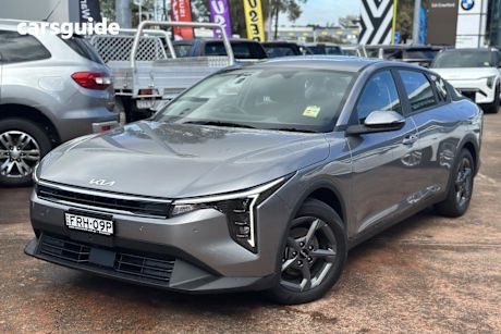 Grey 2025 Kia K4 Sedan S