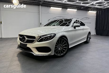 White 2016 Mercedes-Benz C-CLASS Coupe C300 R