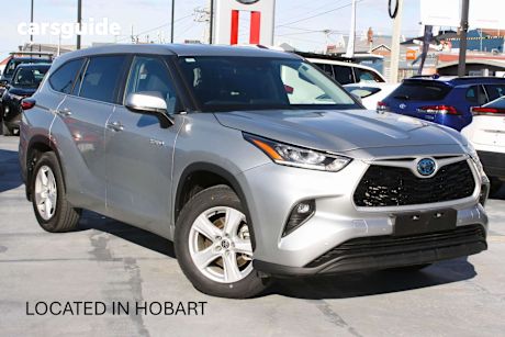 Silver 2023 Toyota Kluger SUV GX 4X4