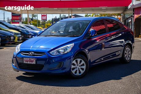 Blue 2015 Hyundai Accent Hatchback Active