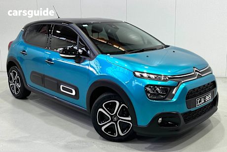 Blue 2022 Citroen C3 Hatch SHINE F