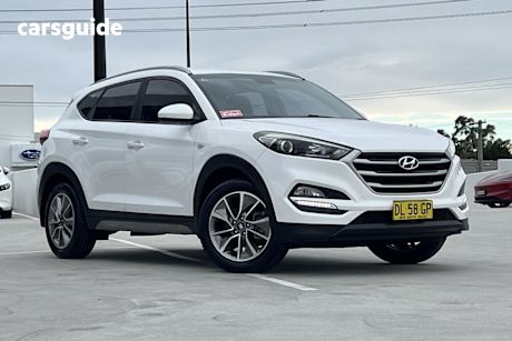 White 2017 Hyundai Tucson Wagon Active X (Fwd)