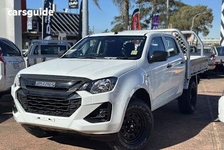 White 2025 Isuzu D-MAX Crew Cab Chassis Sx (4X4)