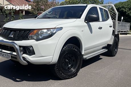 2017 Mitsubishi Triton Cab Chassis Glx