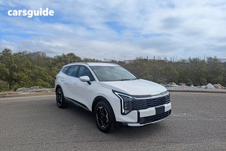 White 2025 Kia Sportage SUV HEV SX 4WD