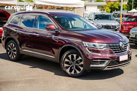 Red 2023 Renault Koleos Wagon Zen (4X2)