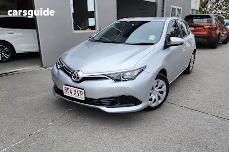 Silver 2017 Toyota Corolla Hatchback Ascent