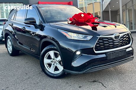 Black 2021 Toyota Kluger SUV GX 4X4