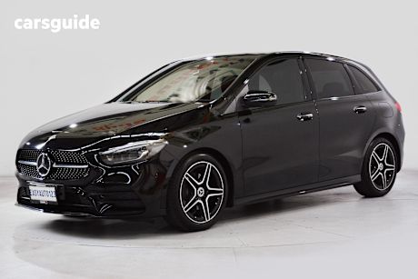 Black 2019 Mercedes-Benz B180 Hatchback