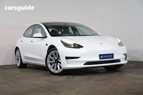 White 2022 Tesla Model 3 Sedan Rear-Wheel Drive