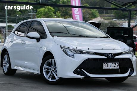 White 2021 Toyota Corolla Hatchback Sx Hybrid