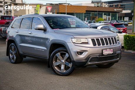 Silver 2015 Jeep Grand Cherokee Wagon Limited (4X4)