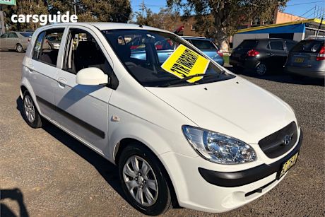 White 2009 Hyundai Getz Hatch S F