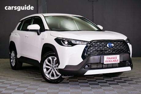 White 2025 Toyota Corolla Cross Wagon Gx 2Wd Hybrid