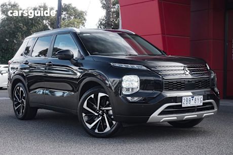 Black 2022 Mitsubishi Outlander SUV ASPIRE F