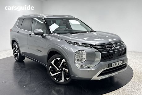 Grey 2023 Mitsubishi Outlander Wagon Exceed 7 Seat (Awd)