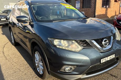 Blue 2014 Nissan X-Trail SUV ST-L F