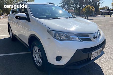 White 2014 Toyota RAV4 SUV GX 4X4