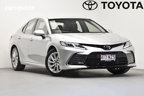 Silver 2024 Toyota Camry Sedan ASCENT F