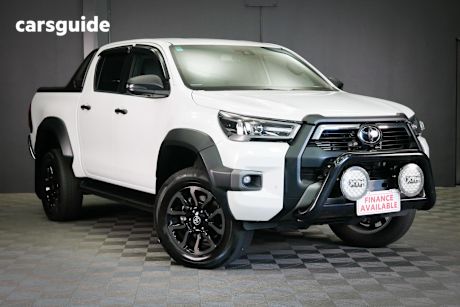 White 2023 Toyota Hilux Double Cab Pick Up Rogue (4X4)