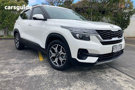 White 2019 Kia Seltos Wagon Sport (Fwd)