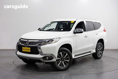 White 2015 Mitsubishi Pajero Sport Wagon Gls (4X4)