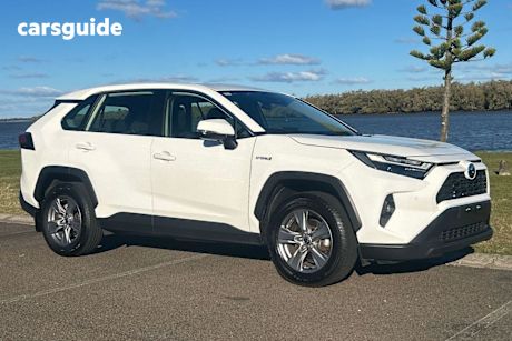 White 2023 Toyota RAV4 Wagon GX eFour