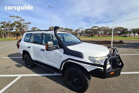 White 2015 Toyota Landcruiser Wagon Gx (4X4)