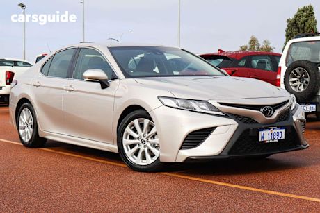Silver 2019 Toyota Camry Sedan ASCENT SPORT F