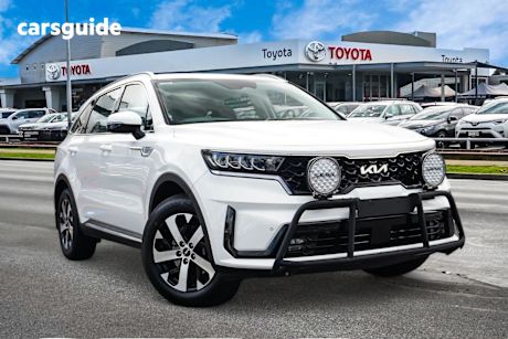 White 2022 Kia Sorento SUV SPORT 4X4