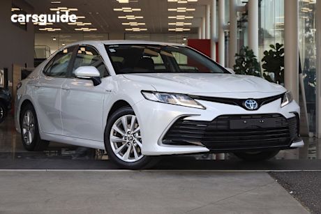 White 2024 Toyota Camry Sedan ASCENT F