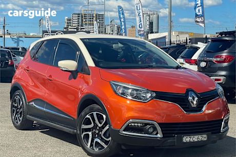 Orange 2015 Renault Captur Hatch DYNAMIQUE F
