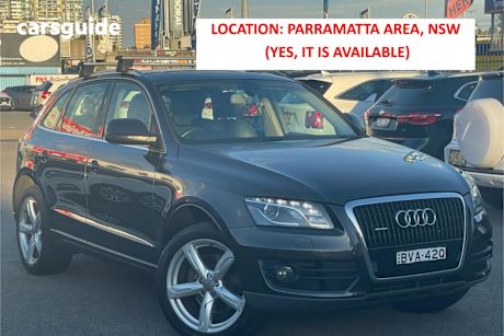 Grey 2011 Audi Q5 SUV FSI 4WD