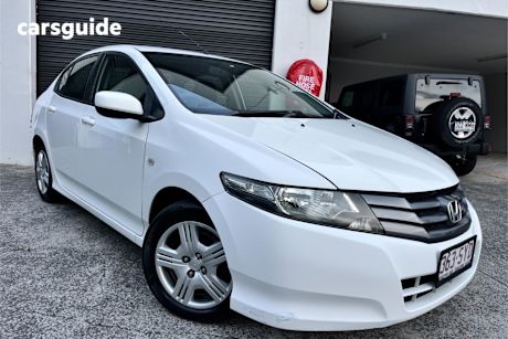 White 2009 Honda City Sedan VTI F