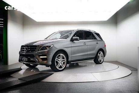 Silver 2014 Mercedes-Benz ML SUV ML400 4X4